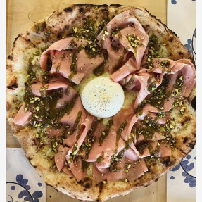 Βραδιά ιταλικής γευσιγνωσίας στο premium pizza napoletana εστιατόριο “Mamy blue” στην καρδιά της Γλυφάδας!