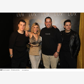 Κατερίνα Λιόλιου - «Lux»: sold out από το πρώτο διήμερο!