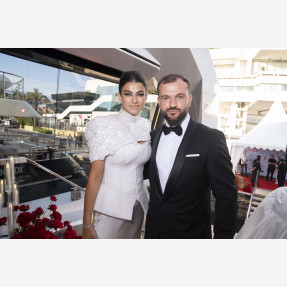 Το φουτουριστικό superyacht “This Is It” έκλεψε την παράσταση στο πλαίσιο του 78ου Φεστιβάλ Καννών.