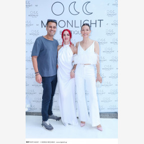 8 ΧΡΟΝΙΑ MOONLIGHT BOUTIQUE!