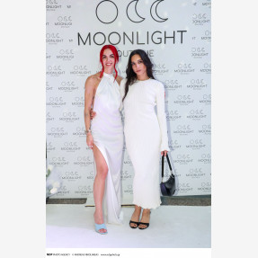 8 ΧΡΟΝΙΑ MOONLIGHT BOUTIQUE!