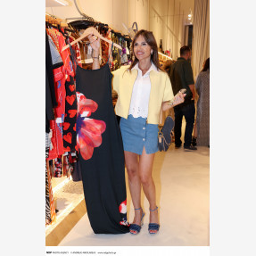 8 ΧΡΟΝΙΑ MOONLIGHT BOUTIQUE!