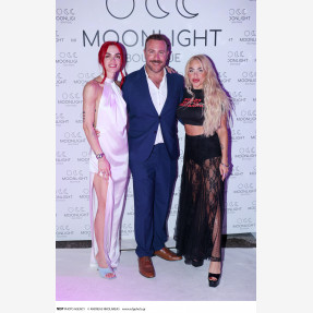 8 ΧΡΟΝΙΑ MOONLIGHT BOUTIQUE!