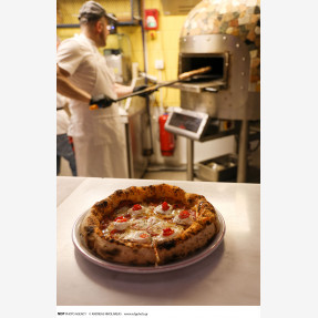 Βούλα-Etien Pizza Bar. 2 years anniversary party