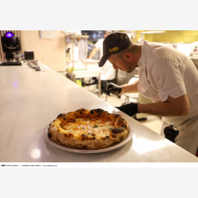 Βούλα-Etien Pizza Bar. 2 years anniversary party
