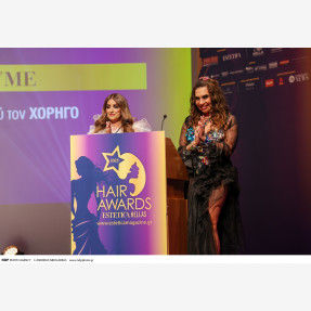 Έλαμψε με την παρουσία του το “Roots Hair Salon” στα φετινά ‘’Hair Awards 2025’’ by ‘’Esteticα Hellas’’.