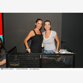 “Magic Box”  - more than a “Kiosk” : Λαμπερές παρουσίες στο Grand Opening της γνωστής αλυσίδας “Magic Box Concept Store” στο εμπορικό κέντρο “River West”!