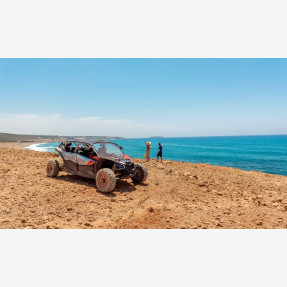 Ένα αξέχαστο closing weekend για τη Ζήνα Κουτσελίνη και την ομάδα της εκπομπής “Αλήθειες με τη Ζήνα” στο resort κόσμημα της Κύπρου “Cap St Georges Hotel & Resort”!