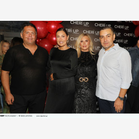 “CHERĪ UP” Cosmetics: 4 χρόνια ομορφιάς και καινοτομίας για το πιο girly beauty brand!