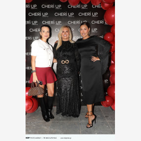 “CHERĪ UP” Cosmetics: 4 χρόνια ομορφιάς και καινοτομίας για το πιο girly beauty brand!