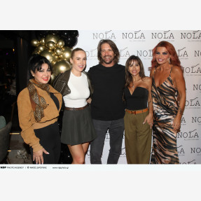 To νέο all day spot των Νοτίων Προαστίων “Nola” συστήθηκε με ένα εντυπωσιακό opening party και ένα ξεσηκωτικό live από τους “Noma Band”!