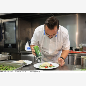 Εντυπωσιακό Opening Party για το ανανεωμένο restaurant-cabaret show “Parfait Athens”