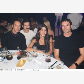 Εντυπωσιακό Opening Party για το ανανεωμένο restaurant-cabaret show “Parfait Athens”