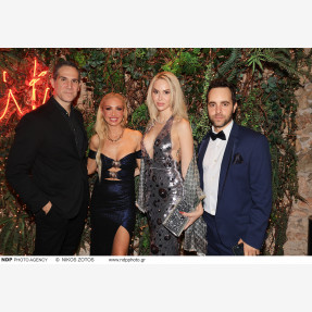 Εντυπωσιακό Opening Party για το ανανεωμένο restaurant-cabaret show “Parfait Athens”