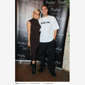 Εντυπωσιακό Opening Party για το ανανεωμένο restaurant-cabaret show “Parfait Athens”