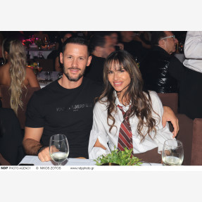 Εντυπωσιακό Opening Party για το ανανεωμένο restaurant-cabaret show “Parfait Athens”