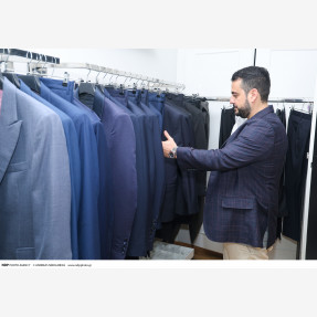 Ο Δρ. Δημήτρης Ζάμπογλου και ο κορυφαίος Έλληνας εκφραστής του “sur mesure” Δημήτρης Πέτρου ενώνουν τις δυνάμεις τους για μια συλλογή εμπνευσμένη από την ελληνική τέχνη!