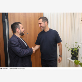 Ο Δρ. Δημήτρης Ζάμπογλου και ο κορυφαίος Έλληνας εκφραστής του “sur mesure” Δημήτρης Πέτρου ενώνουν τις δυνάμεις τους για μια συλλογή εμπνευσμένη από την ελληνική τέχνη!