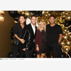 Ο μοναδικός Γιώργος Τσαλίκης γιόρτασε τα 50 του χρόνια στο “Πάρτυ της ζωής του” έχοντας στο πλευρό του οικογένεια και φίλους!