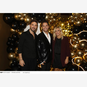 Ο μοναδικός Γιώργος Τσαλίκης γιόρτασε τα 50 του χρόνια στο “Πάρτυ της ζωής του” έχοντας στο πλευρό του οικογένεια και φίλους!