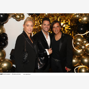 Ο μοναδικός Γιώργος Τσαλίκης γιόρτασε τα 50 του χρόνια στο “Πάρτυ της ζωής του” έχοντας στο πλευρό του οικογένεια και φίλους!