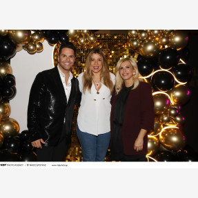 Ο μοναδικός Γιώργος Τσαλίκης γιόρτασε τα 50 του χρόνια στο “Πάρτυ της ζωής του” έχοντας στο πλευρό του οικογένεια και φίλους!