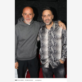 Ο Γιώργος Γιαννιάς «ετοιμάζει ταξίδι» στο απόλυτο «Simion» της διασκέδασης στον Πειραιά, πραγματοποιώντας μία sold out πρεμιέρα