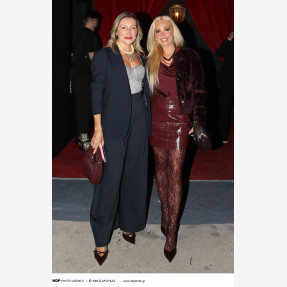 Ο Γιώργος Γιαννιάς «ετοιμάζει ταξίδι» στο απόλυτο «Simion» της διασκέδασης στον Πειραιά, πραγματοποιώντας μία sold out πρεμιέρα