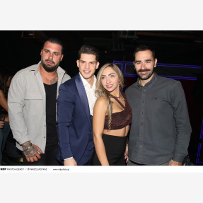 Ο Γιώργος Γιαννιάς «ετοιμάζει ταξίδι» στο απόλυτο «Simion» της διασκέδασης στον Πειραιά, πραγματοποιώντας μία sold out πρεμιέρα