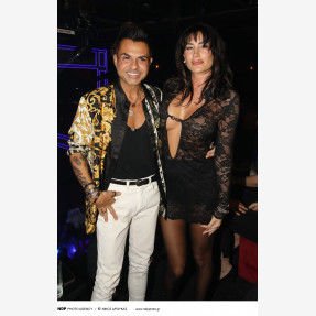 Ο Γιώργος Γιαννιάς «ετοιμάζει ταξίδι» στο απόλυτο «Simion» της διασκέδασης στον Πειραιά, πραγματοποιώντας μία sold out πρεμιέρα