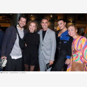 Θέατρο Δανδουλάκη-Επίσημη πρεμιέρα παράστασης "Κρυφτό"