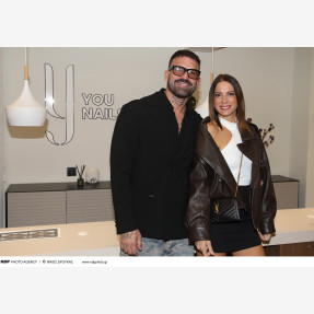 You Nails Nea Smirni: Πλήθος επωνύμων στα εγκαίνια του νέου beauty spot του Δημήτρη Αλεξάνδρου στα Νότια Προάστια!