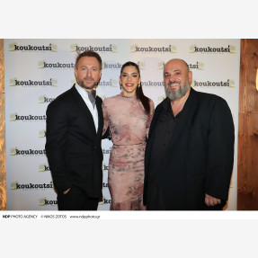 Εντυπωσιακό Grand Opening για το ολοκαίνουργιο music restaurant “Koukoutsi”, με ένα εκρηκτικό live από τον μοναδικό Κώστα Καραφώτη & τη Ματθαία Σπιταδάκη!