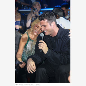 ΡΥΘΜΟΣ 94.9 - 25 ΧΡΟΝΙΑ ΕΠΙΤΥΧΙΕΣ