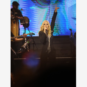 Λαμπερό Press Event για την πολυαγαπημένη Πέγκυ Ζήνα στη σκηνή του “Mezzo Athens Party Stage”, που επιστρέφει για τρίτη συνεχόμενη sold out σεζόν