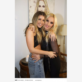 Λαμπερό Press Event για την πολυαγαπημένη Πέγκυ Ζήνα στη σκηνή του “Mezzo Athens Party Stage”, που επιστρέφει για τρίτη συνεχόμενη sold out σεζόν