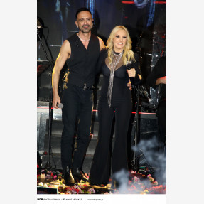 Λαμπερό Press Event για την πολυαγαπημένη Πέγκυ Ζήνα στη σκηνή του “Mezzo Athens Party Stage”, που επιστρέφει για τρίτη συνεχόμενη sold out σεζόν