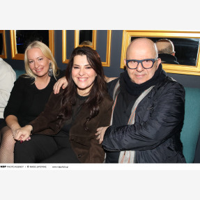 Λαμπερό Press Event για την πολυαγαπημένη Πέγκυ Ζήνα στη σκηνή του “Mezzo Athens Party Stage”, που επιστρέφει για τρίτη συνεχόμενη sold out σεζόν