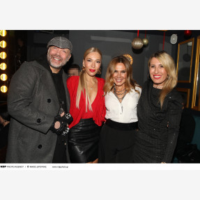 Λαμπερό Press Event για την πολυαγαπημένη Πέγκυ Ζήνα στη σκηνή του “Mezzo Athens Party Stage”, που επιστρέφει για τρίτη συνεχόμενη sold out σεζόν