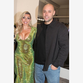 Εντυπωσιακό party έκπληξη για την αγαπημένη τραγουδίστρια Johanna στο “Vog Club Thessaloniki”