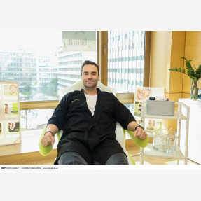 Γνωστές προσωπικότητες από τον χώρο των media επιλέγουν το "Ez Beauty" για το beauty routine τους!