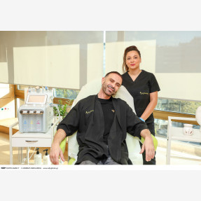 Γνωστές προσωπικότητες από τον χώρο των media επιλέγουν το "Ez Beauty" για το beauty routine τους!