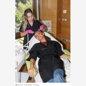 Γνωστές προσωπικότητες από τον χώρο των media επιλέγουν το "Ez Beauty" για το beauty routine τους!