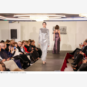 Λαμπερό Charity Fashion Show από το “Cristi Models Agency & Cristi Academy”, με την ευγενική υποστήριξη της εταιρείας “Kallergis Machines”, στηρίζοντας τα “Παιδικά Χωριά S.O.S.”!