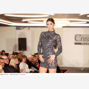 Λαμπερό Charity Fashion Show από το “Cristi Models Agency & Cristi Academy”, με την ευγενική υποστήριξη της εταιρείας “Kallergis Machines”, στηρίζοντας τα “Παιδικά Χωριά S.O.S.”!