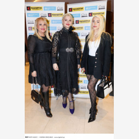 Λαμπερό Charity Fashion Show από το “Cristi Models Agency & Cristi Academy”, με την ευγενική υποστήριξη της εταιρείας “Kallergis Machines”, στηρίζοντας τα “Παιδικά Χωριά S.O.S.”!