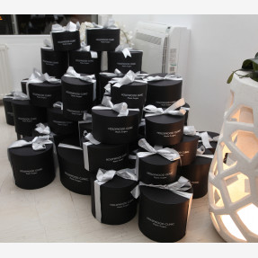 Charity Xmas Event του κορυφαίου ομίλου ομορφιάς “Hollywood Clinic”, στηρίζοντας το σωματείο “Δεν Υπάρχουν Άνθρωποι με Ειδικές Ανάγκες - Μόνο Άνθρωποι (ΔΥΑΜΕΑ)”, που πραγματοποιήθηκε στη Θεσσαλονίκη!