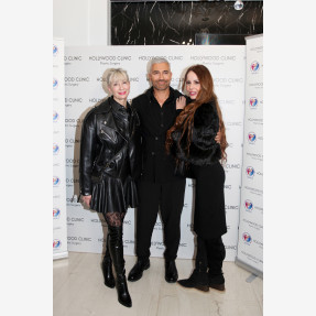 Charity Xmas Event του κορυφαίου ομίλου ομορφιάς “Hollywood Clinic”, στηρίζοντας το σωματείο “Δεν Υπάρχουν Άνθρωποι με Ειδικές Ανάγκες - Μόνο Άνθρωποι (ΔΥΑΜΕΑ)”, που πραγματοποιήθηκε στη Θεσσαλονίκη!