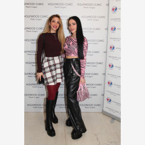 Charity Xmas Event του κορυφαίου ομίλου ομορφιάς “Hollywood Clinic”, στηρίζοντας το σωματείο “Δεν Υπάρχουν Άνθρωποι με Ειδικές Ανάγκες - Μόνο Άνθρωποι (ΔΥΑΜΕΑ)”, που πραγματοποιήθηκε στη Θεσσαλονίκη!