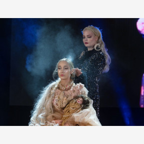 Ελληνική διάκριση με αέρα Μεσογείου η βράβευση για την Διεθνούς Φήμης Hair & makeup Artist Ιωάννα Τζάνη, κατακτώντας το βραβείο “Best Hair International” στα Hair & Beauty Global Awards στην Ιταλία!